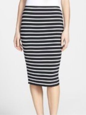 Vince Camuto – Retro striped medi  pencil skirt